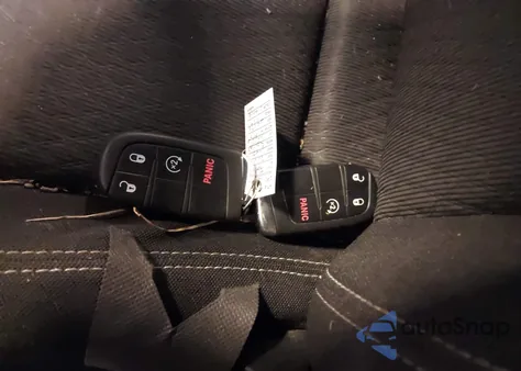 2021 Jeep Renegade 80Th Anniversary 4X4 z USA, uszkodzony, nr VIN ZACNJDBB0MPM49121